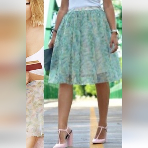 Disney Cinderella Lauren Conrad skirt - Picture 4 of 16